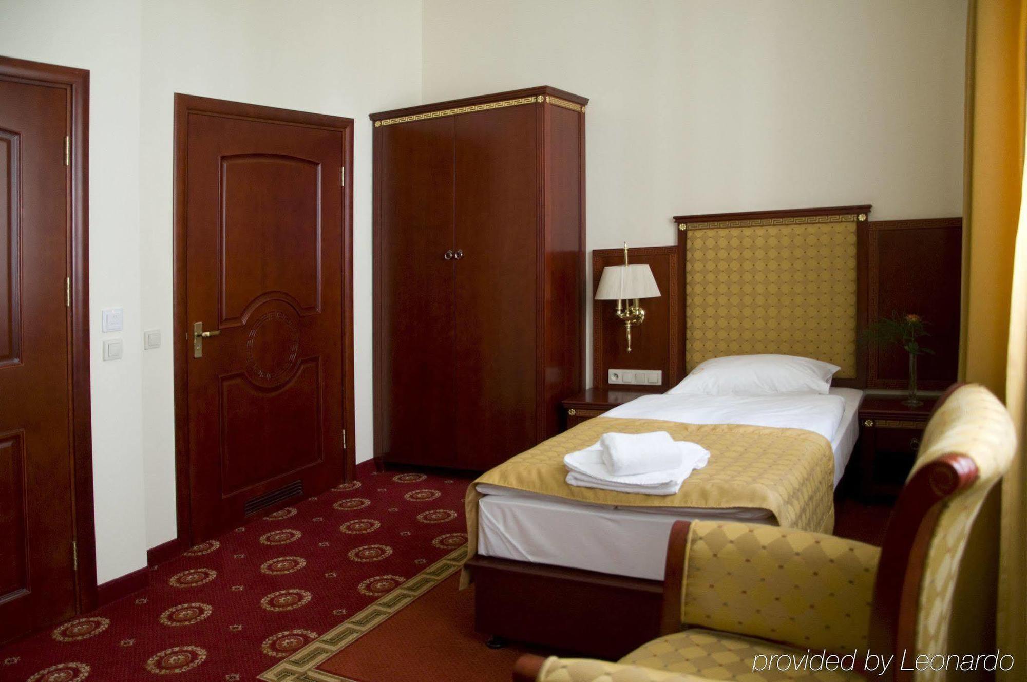 Hotel Holiday Park Βαρσοβία Δωμάτιο φωτογραφία
